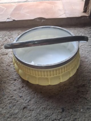 Sopera de Cristal Amarilla