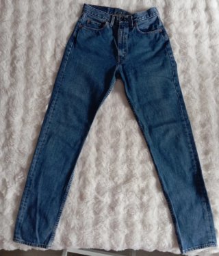 Vaqueros Azules Levis de Corte Clásico