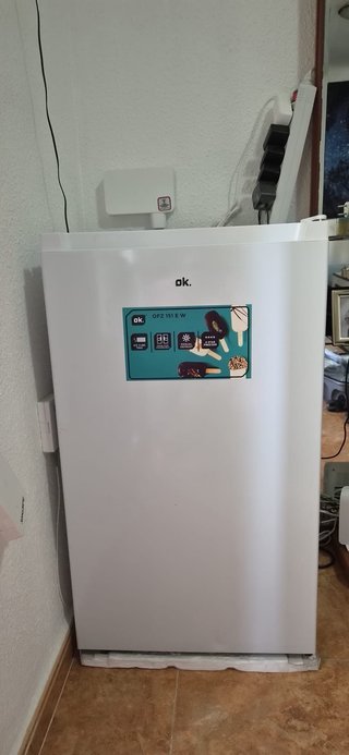 Congelador Vertical OK. OFZ 151 E W