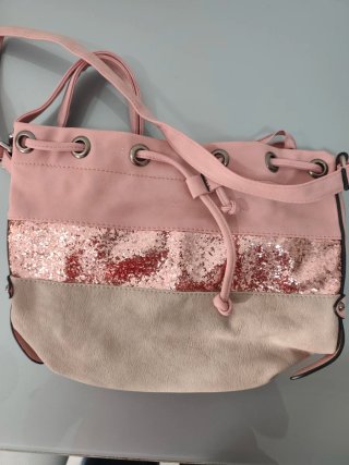 Bolso Rosa con Detalles de Brillo