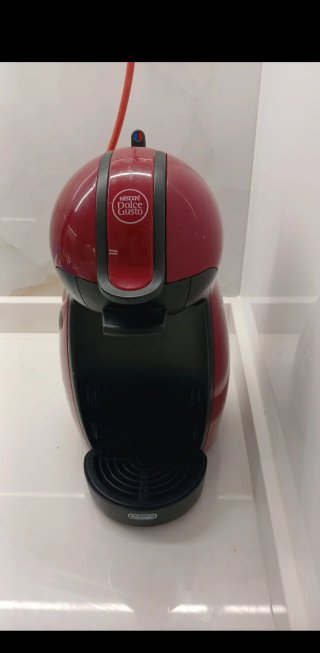 Cafetera Nescafé Dolce Gusto De'Longhi Roja