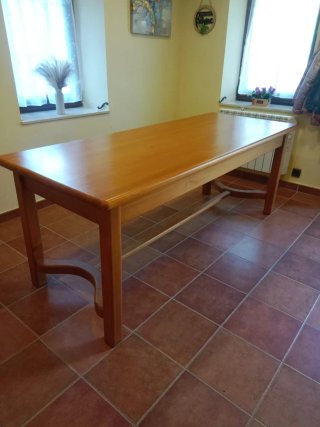 Mesa de Comedor Maciza de Pino