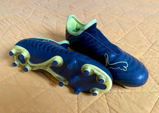 Botas de fútbol infantil Puma Finesse talla 29