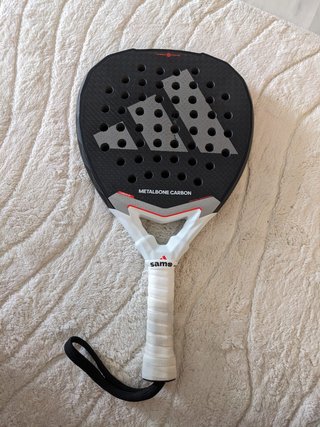 Pala Padel Adidas Metalbone Carbon 2025
