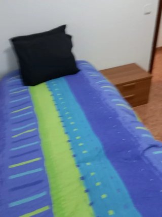 Se busca chica para compartir piso, zona Mercadona