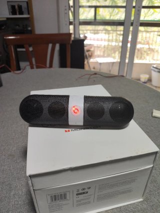 Altavoz Beats Pill