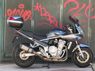 Suzuki Bandit 650S Gris