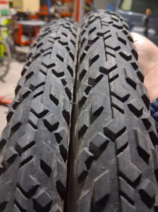 2 Pirelli Cinturato GRAVEL M 700x40