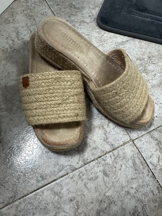 Sandalias Mummi Beige