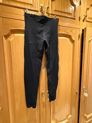 Leggings Vientre Plano Negros. - Janira