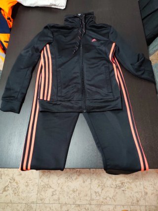 Chándal adidas Negro y Naranja