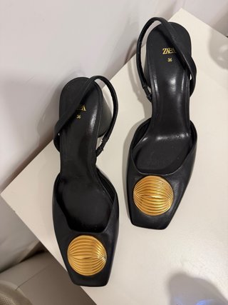 Zapatos de tacón Zara negros talla 36