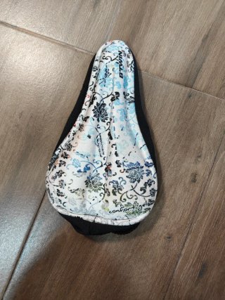 Funda de gel para sillín de bici Btwin