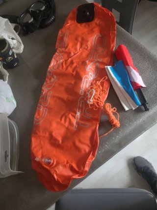 Boya de señalización Cressi