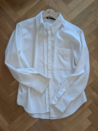 Camisa de pana blanca Zara