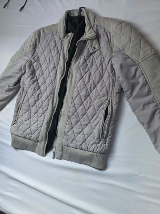 Chaqueta Zara acolchada gris