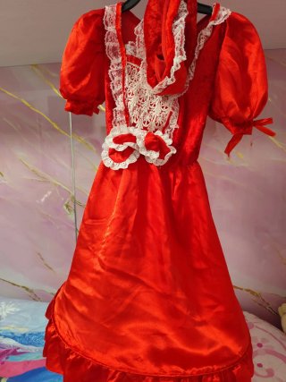 Disfraz de Muñeca de Miedo Rojo talla de 8 a 10