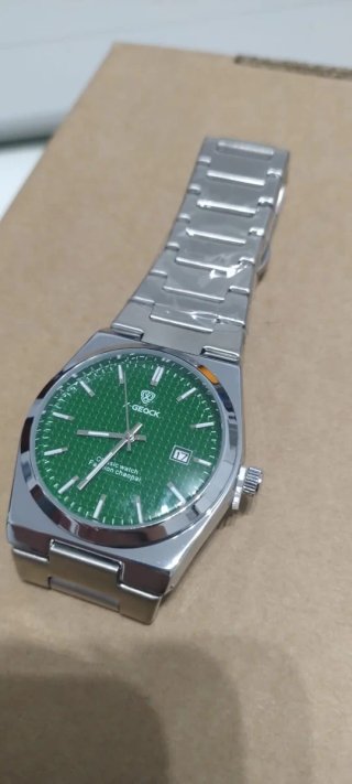 Reloj X-GEQCK Verde y Plateado