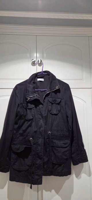 Chaqueta Negra Estilo Casual