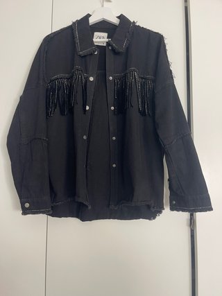 Camisa Chaqueta Vaquera Zara Flecos y Brillos