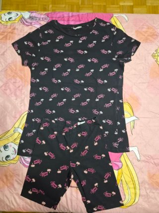 Completo T-shirt e pantaloncini 10 anni