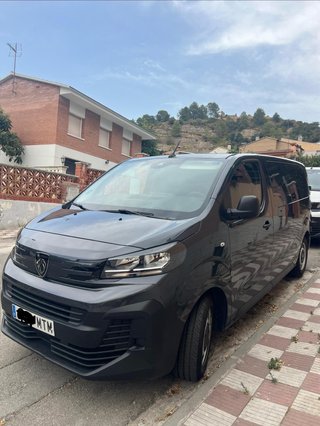 Furgoneta Peugeot Expert 2024