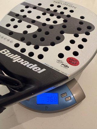 Pala de pádel Bullpadel Neuron 2025