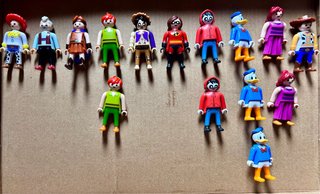 Figuras Disney Kinder