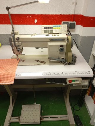 Máquina de Coser Plana Mitsubishi