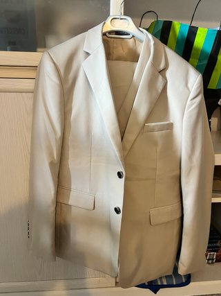 Traje de Hombre Beige con Chaleco