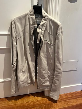 Chaqueta de cuero Zara beige