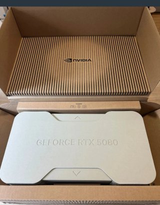 NVIDIA GeForce RTX 5080 Founders Edition