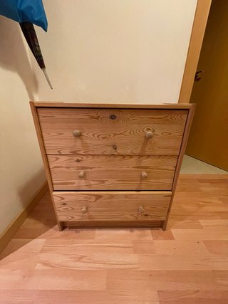 Cómoda RAST Ikea