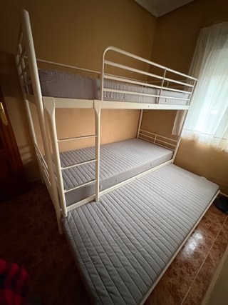 Litera con Cama Supletoria Blanca. Muy buen estado