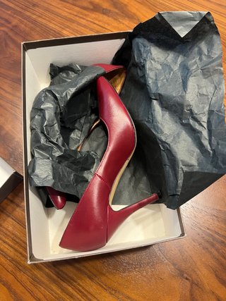 Zapatos de salón burdeos