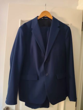 Traje Zara Azul Marino