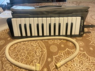 Melódica Hohner Piano 26 (Made in Germany)