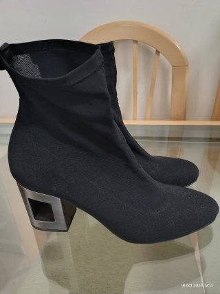 Botines elásticos Pedro Miralles negros
