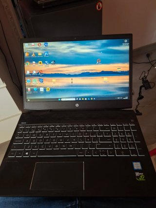 Portátil HP Pavilion 12gb 256gb