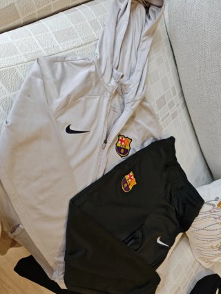 Chándal Nike FC Barcelona Talla L niño