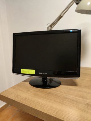 Monitor Samsung 933SN