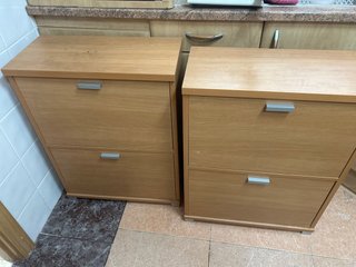 2 Muebles Zapateros de Madera
