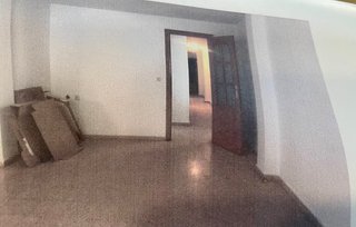 Piso en Valencia (Casas de Barcena)