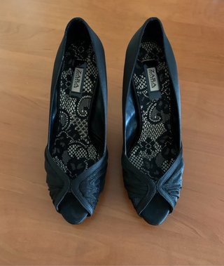 Zapatos de tacón negros