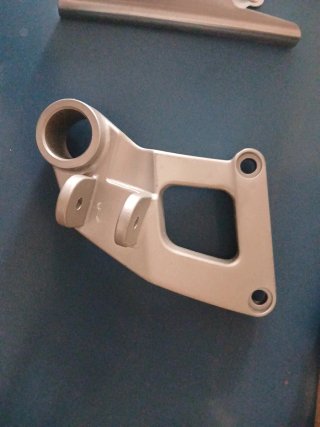 Soporte Estribera Trasera Derecha Kawasaki ZZR600