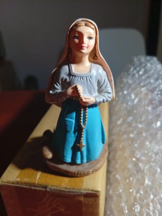 Figura de Santa Bernardeta de Lourdes