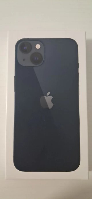 iPhone 13 Apple