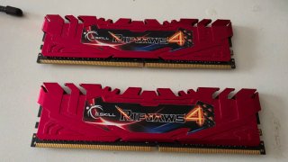 2 Módulos RAM G.Skill Ripjaws 4 16GB