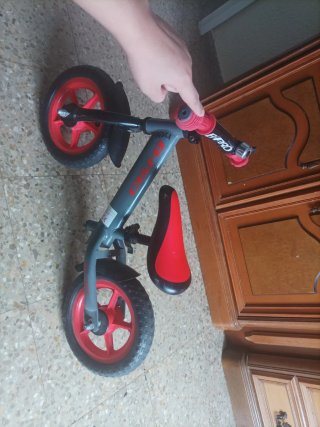 Bicicleta de equilibrio infantil