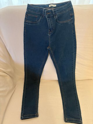 Pantalón vaquero ajustado azul